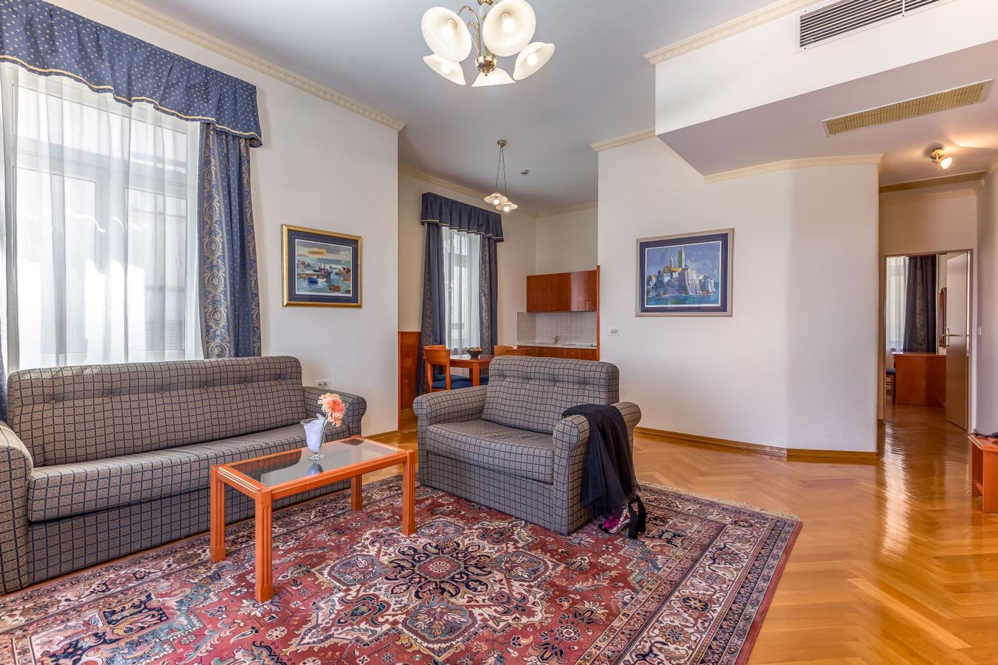Hotel Galeb Opatija Dış mekan fotoğraf