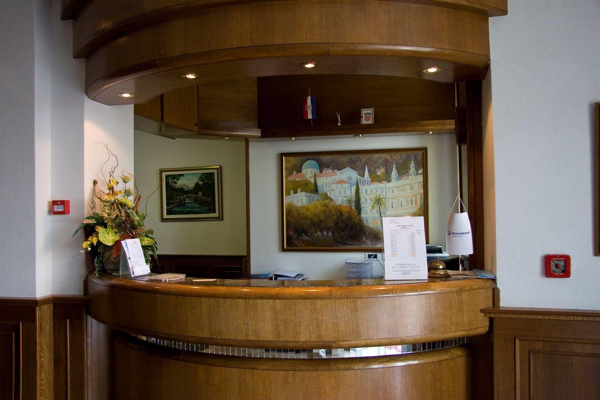 Hotel Galeb Opatija Dış mekan fotoğraf