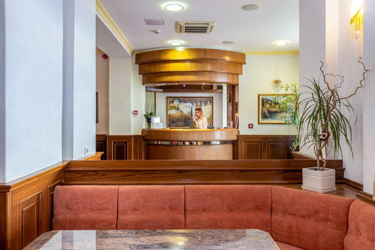 Hotel Galeb Opatija Dış mekan fotoğraf
